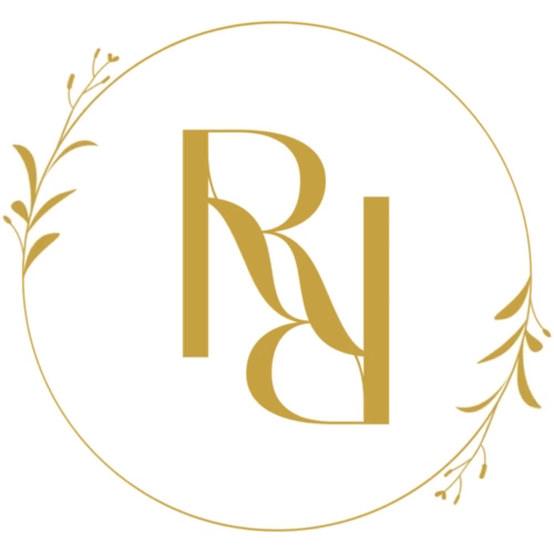 Roamia Retreat